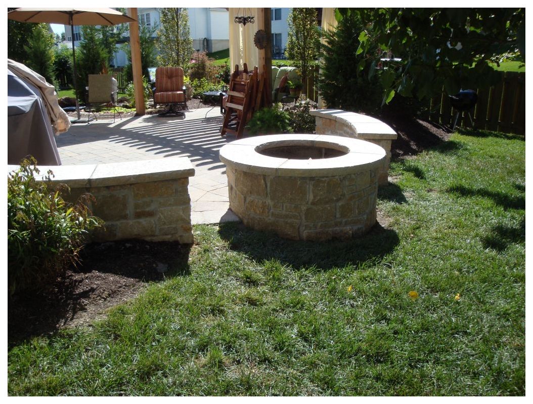 Natural Stone Fire Pit Signature Landscapes And Design   Natural Stone Fire Pit 